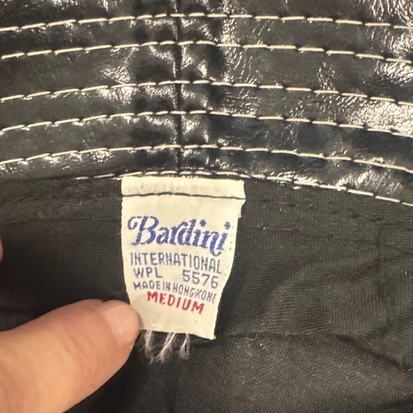 Vintage Bardini Patent Leather Bucket Hat in Black with Knot Trim main image 2